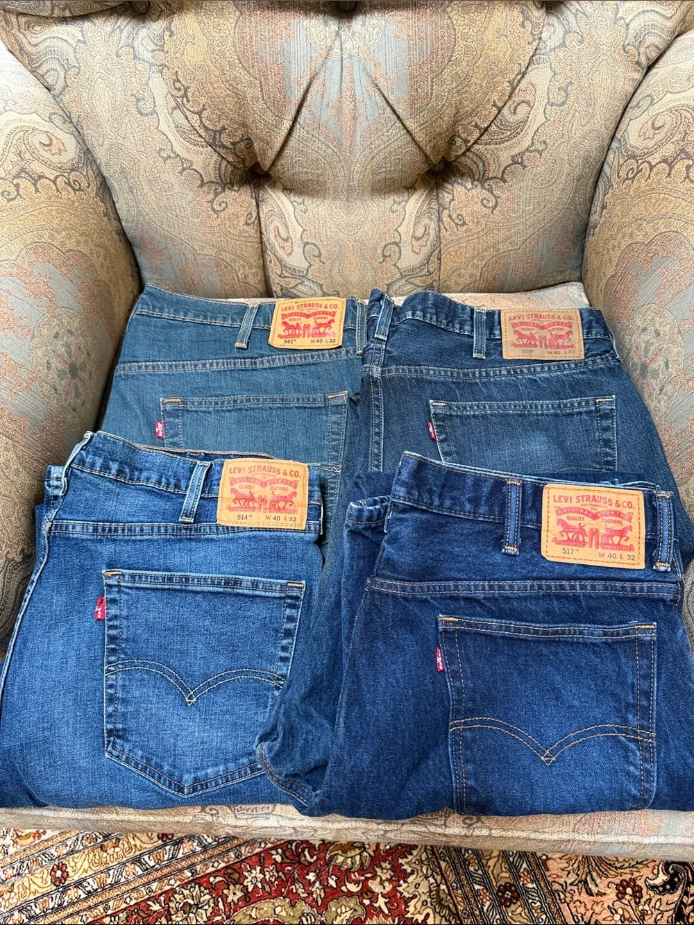 LEVI’S Four!!! Pair Bundle 40/32